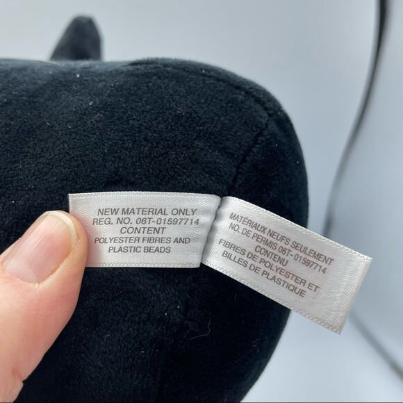 TY Bennie Stuffy Penguin Wearing Winter Cap - Picture 6 of 7